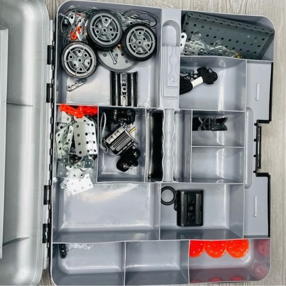 Erector set box and building pieces toy stem / building engineer toy - Picture 3 of 4